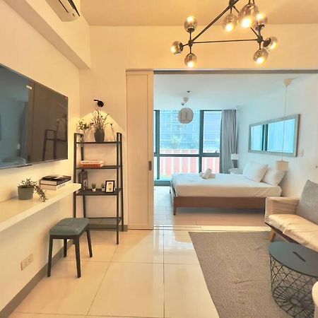 One Uptown Residences Bgc Taguig Extérieur photo