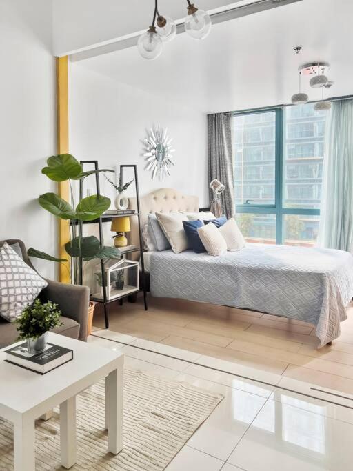One Uptown Residences Bgc Taguig Extérieur photo