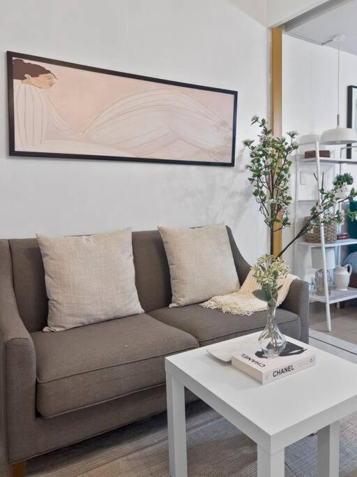 One Uptown Residences Bgc Taguig Extérieur photo
