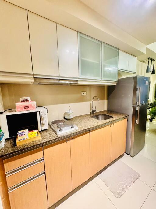 One Uptown Residences Bgc Taguig Extérieur photo